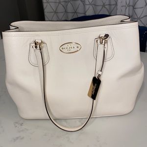 Coach three compartment chalk pebbled leather shoulder bag